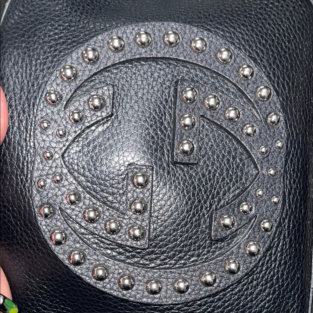 Gucci Black Soho Studded Disco Logo Leather Crossbody Bag - Picture 16 of 16